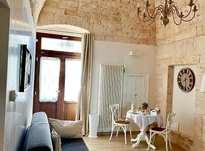 فندق مبيت وإفطار Nido Di Pietra-dimora In Centro 4*