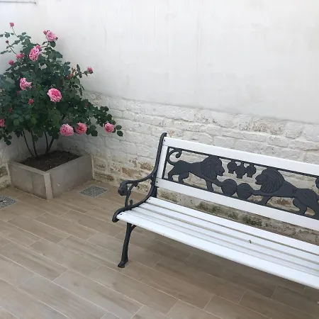 ベッド・アンド・ブレックファスト Nido Di Pietra-dimora In Centro