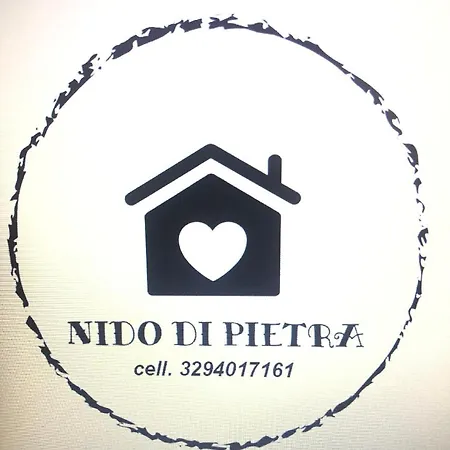 Nido Di Pietra-dimora In Centro 2*