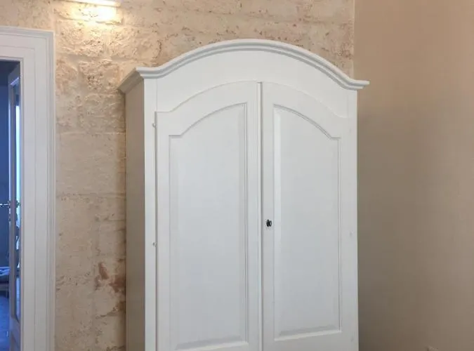 Oda ve Kahvaltı Nido Di Pietra-dimora In Centro