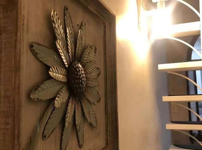 Oda ve Kahvaltı Nido Di Pietra-dimora In Centro